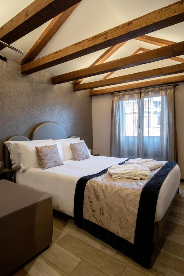 Alle Guglie Boutique Hotel Venetië Buitenkant foto