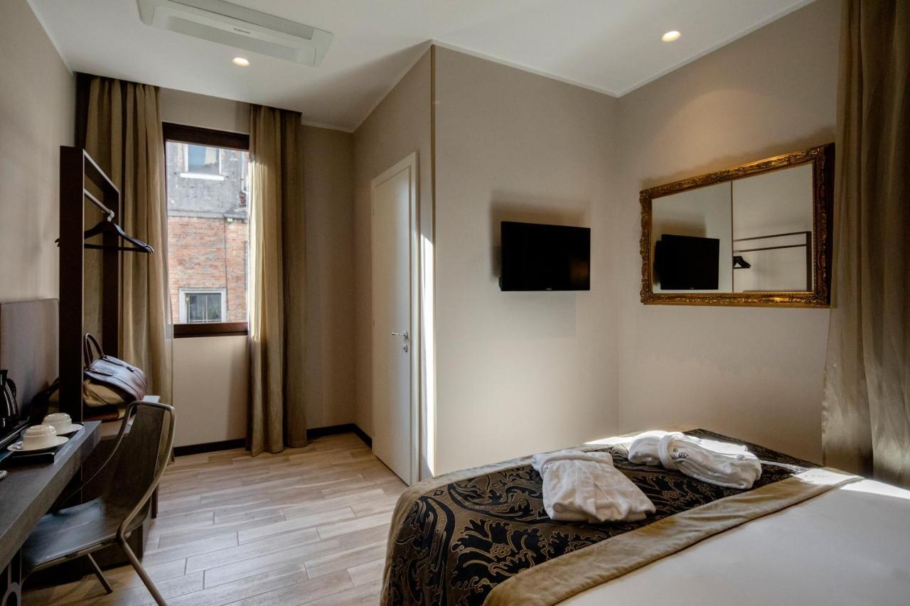 Alle Guglie Boutique Hotel Venetië Buitenkant foto