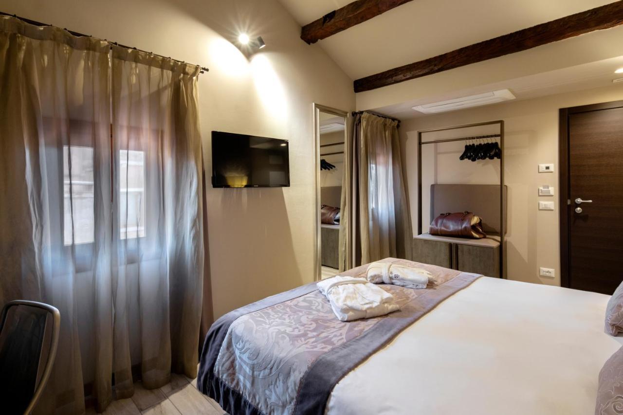 Alle Guglie Boutique Hotel Venetië Buitenkant foto