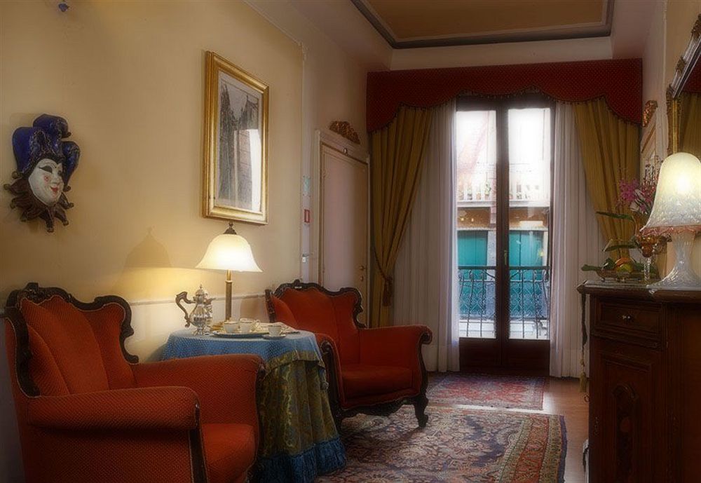 Alle Guglie Boutique Hotel Venetië Buitenkant foto